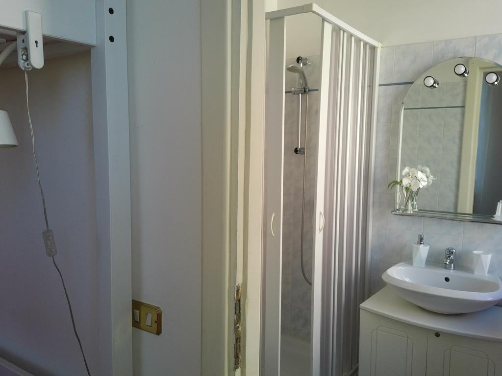 Vatican Walls B&B Rzym Zewnętrze zdjęcie